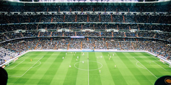 西甲新星专访：巴塞罗那青训营的天才中场